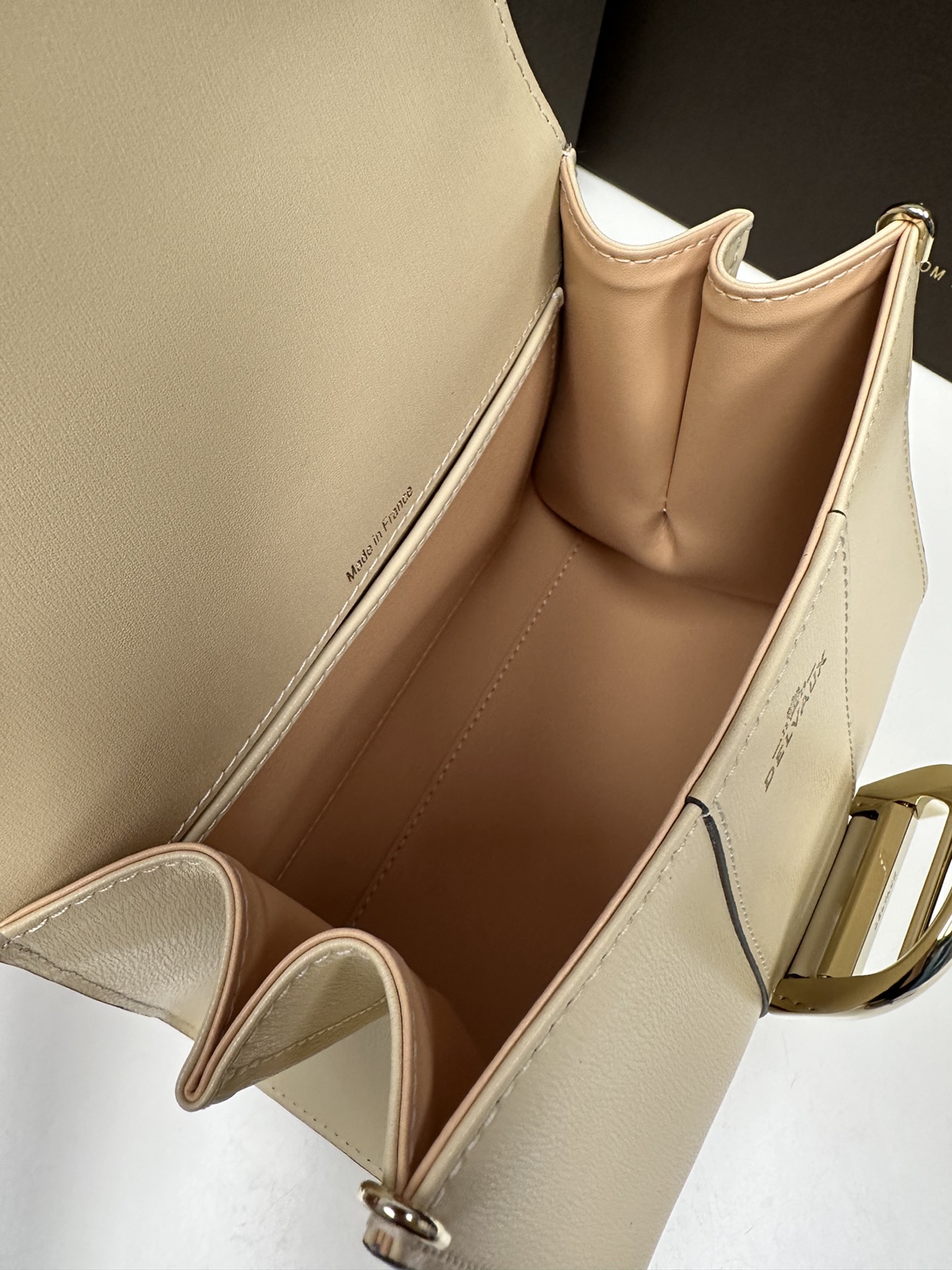 델보 브리앙 박스백 미니